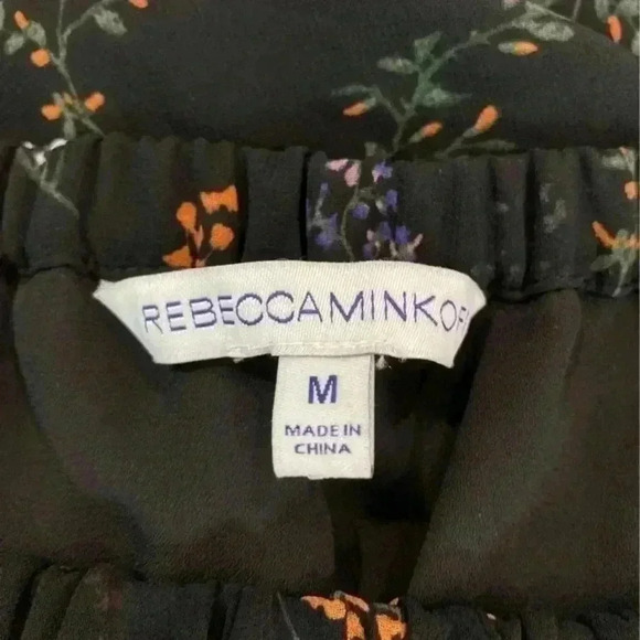 ⭐️ Rebecca minkoff dev floral off the shoulder top in size medium - Picture 5 of 5